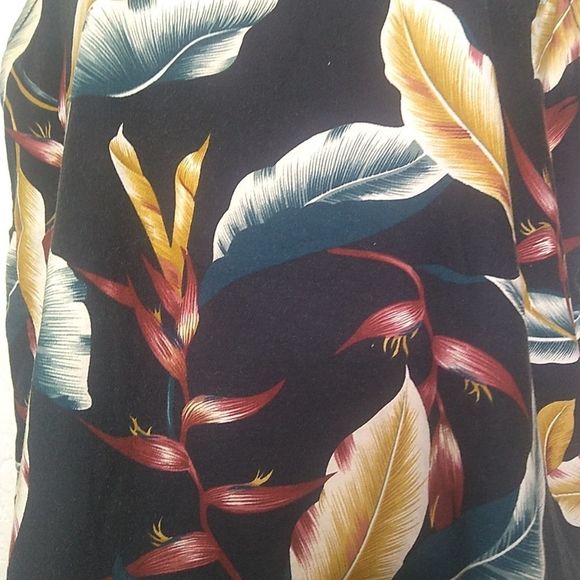 Hilo Hattie Vintage Hawaiian Floral Print Tank - Picture 6 of 8